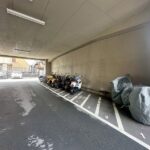 バイク置き場 バイク置き場