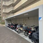 バイク置き場 バイク置き場