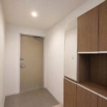 玄関※居住中ですが、家具・家電など撤去後のイメージになります。
