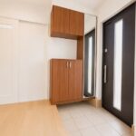 家具・家電を撤去後のイメージです。 (玄関) 家具・家電を撤去後のイメージです。 (玄関)