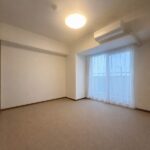 洋室約7帖 居住中ですが家具・家電を撤去後のイメージです。