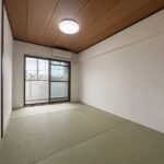 和室 居住中ですが家具・家電を撤去後のイメージです。