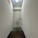 (玄関) (玄関)