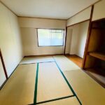 和室　約６帖（玄関側）
