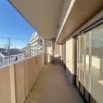 バルコニー バルコニー